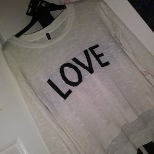 Long sleeve knit shirt